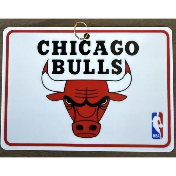 1997 Hallmark Chicago Bulls NBA Keepsake Ornament Ceramic w/ Box - Picture 3 of 4